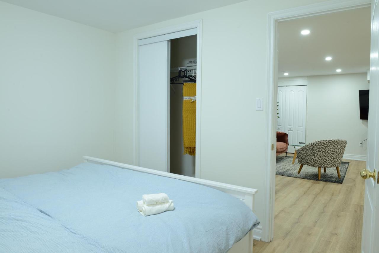 Spacious 2-Bed-Room Near Yonge & Major Mackenzie Richmond Hill Eksteriør bilde