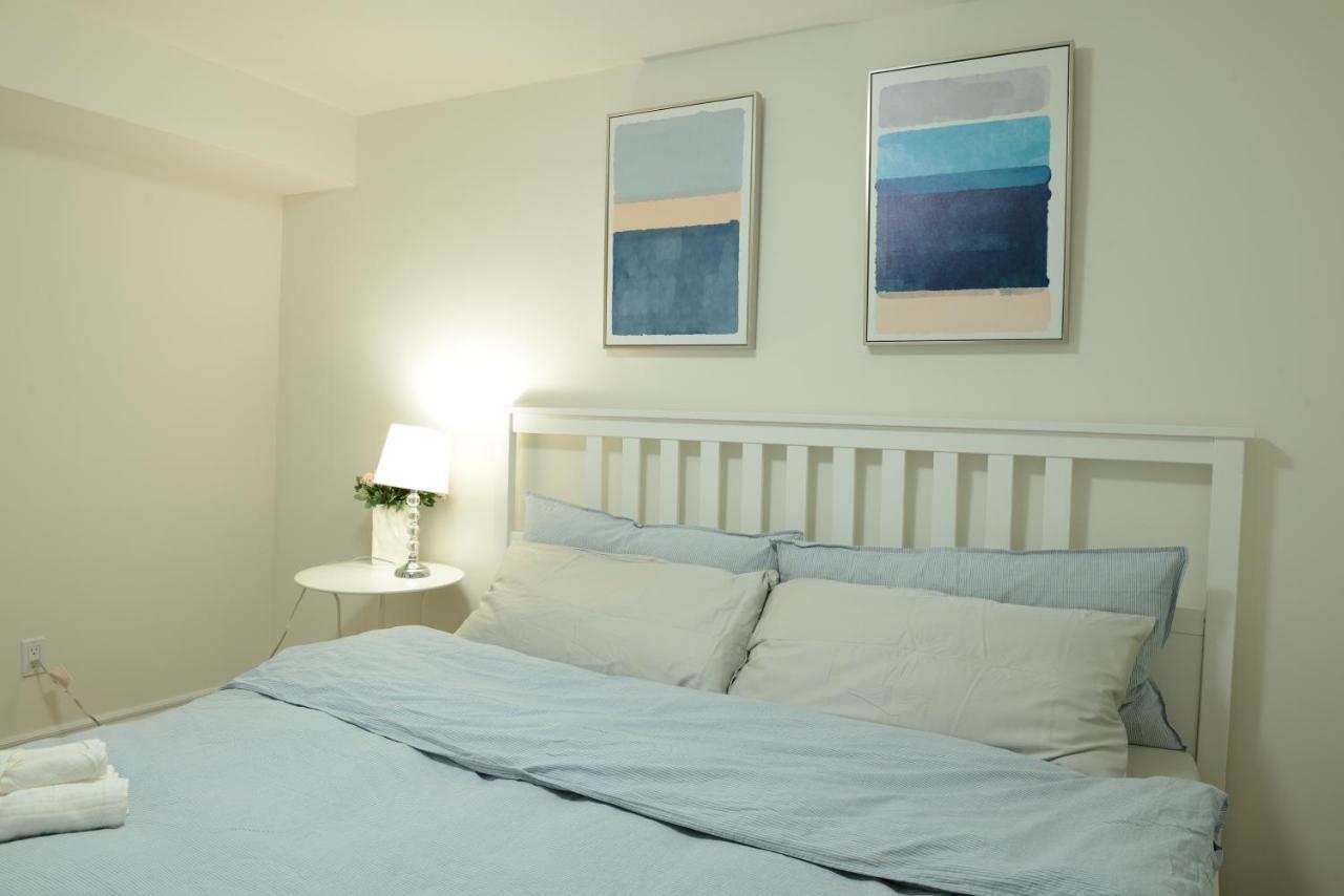 Spacious 2-Bed-Room Near Yonge & Major Mackenzie Richmond Hill Eksteriør bilde